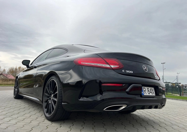 Mercedes-Benz Klasa C cena 115900 przebieg: 115000, rok produkcji 2017 z Rzeszów małe 781